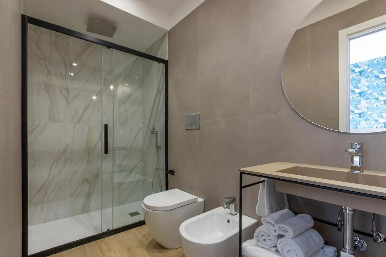 Le Gemme Di Cavour Luxury Rooms Палермо